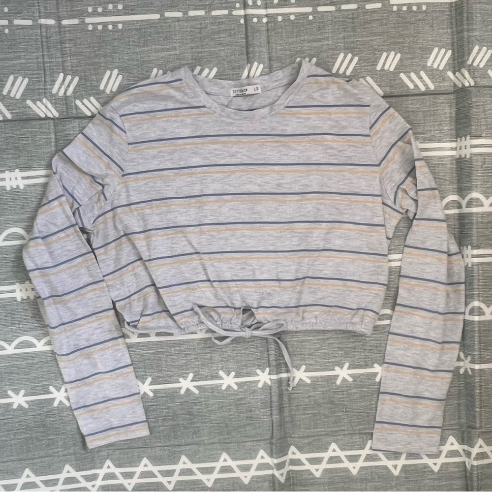 Cotton On Gray Long Sleeve Crop Top, Size L